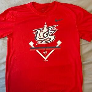 Men’s size M Nike baseball T